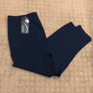 NWT navy blue Capri leggings
